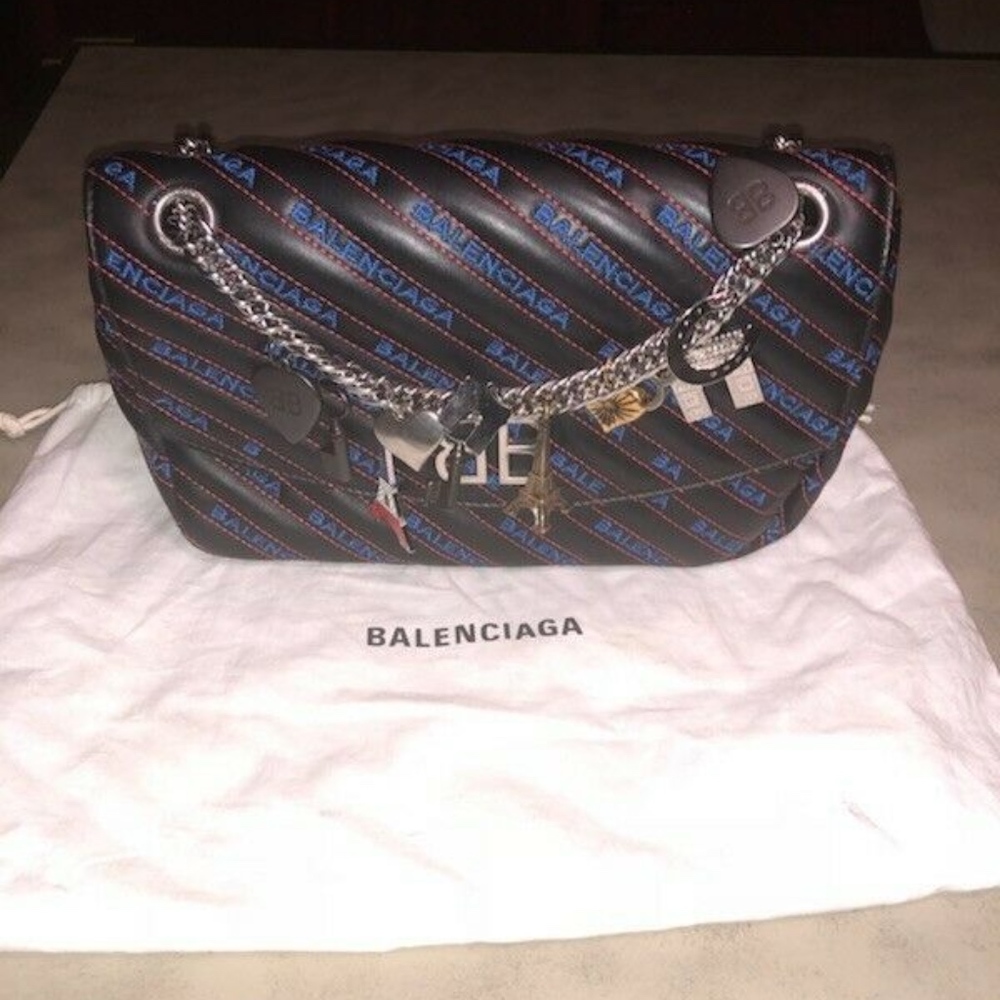 Balenciaga Black Medium Bb Round Logo Charm bag